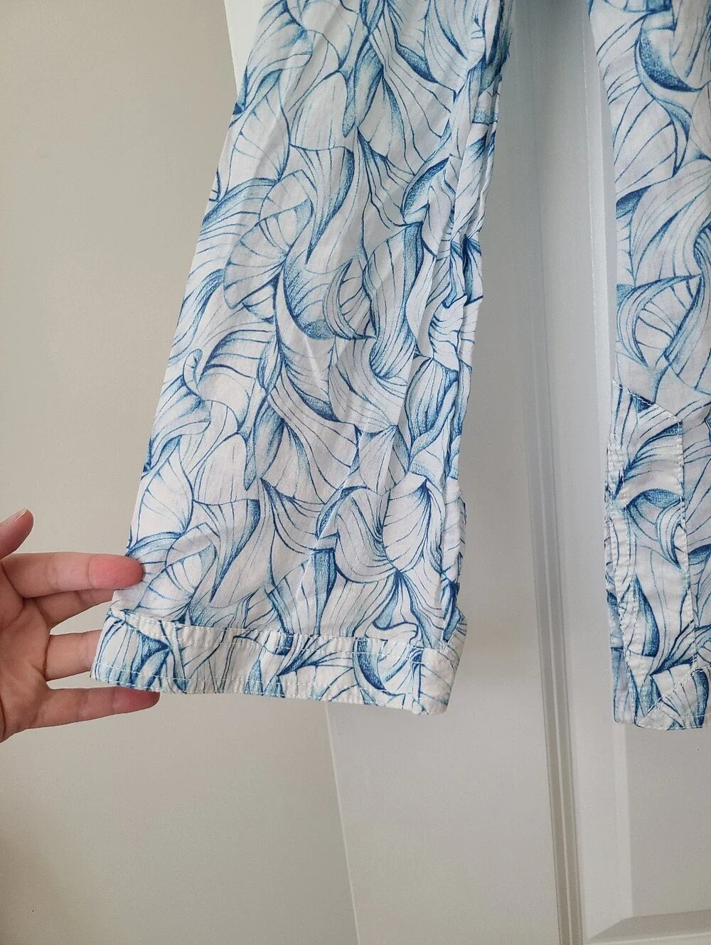 Tory Burch Stephanie Ellora Tunic Blouse In Blue And White Leaf Print